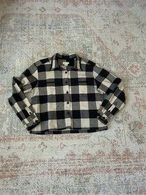 Cabincore Christopher & Banks Black Cream Plaid Crop Top-Size L